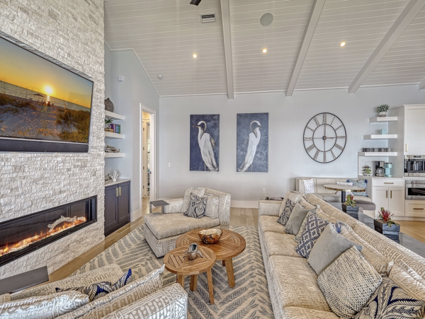 Bayfront Luxury Vacation Rental in Holmes Beach with Private Dock, Pool & Spa